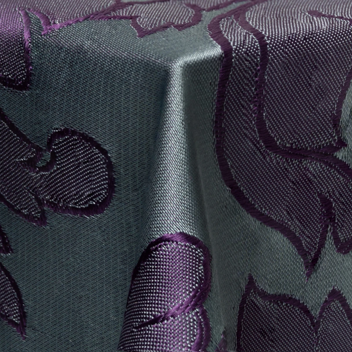 DARK PUR linen swatch