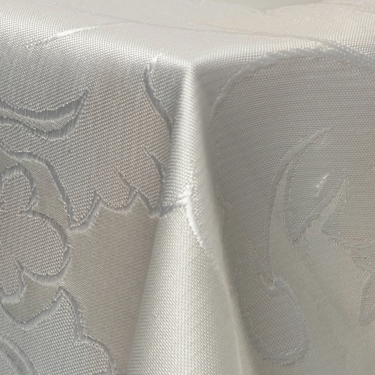 WHITE linen swatch