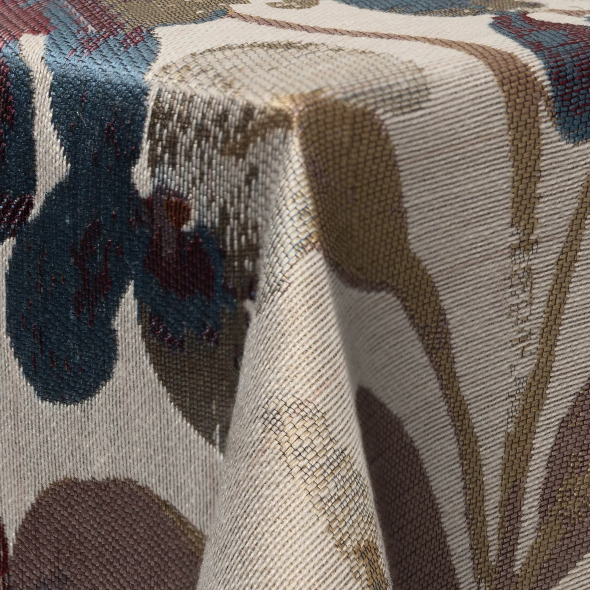 Eloise Tablecloths