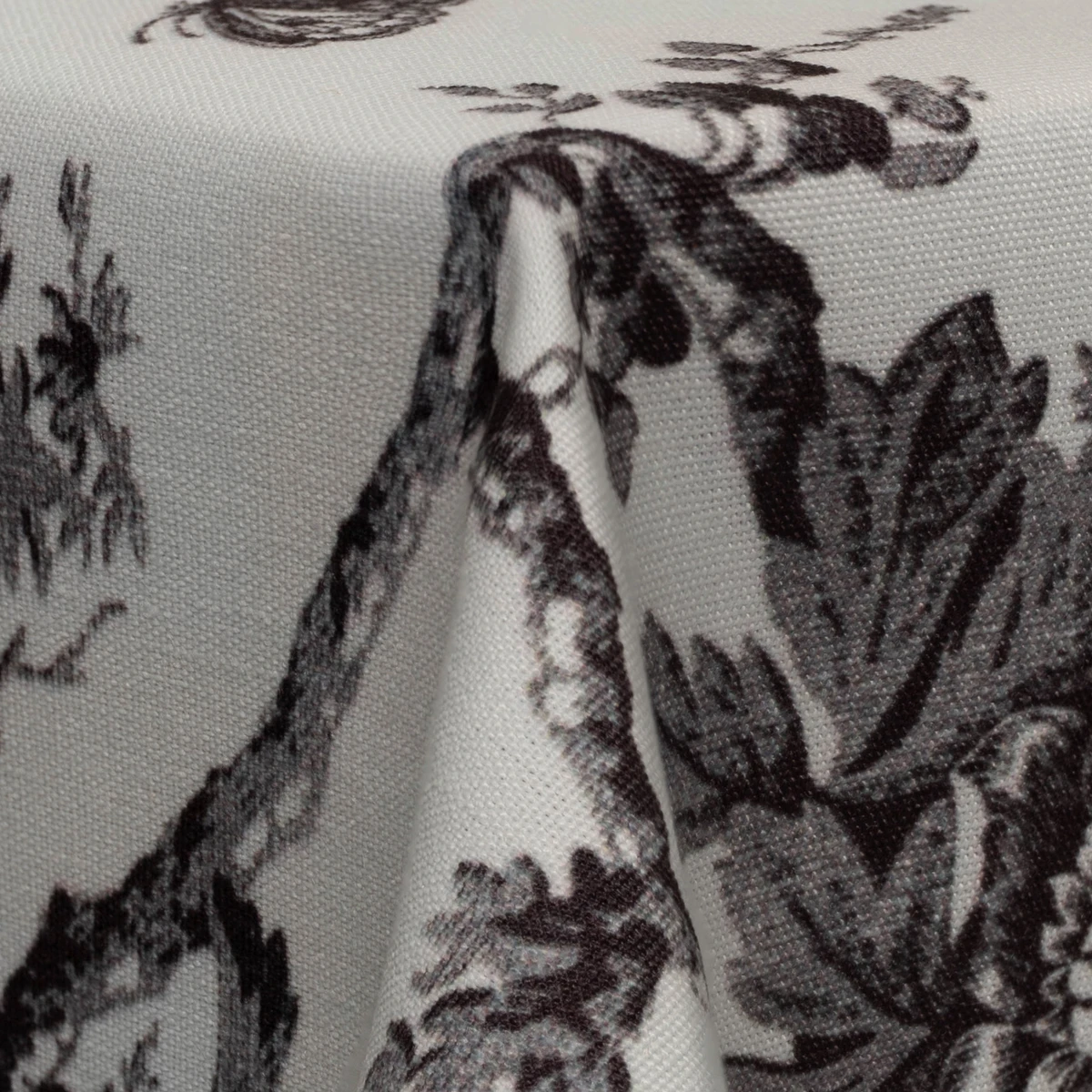 Black linen swatch